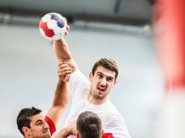 permainan bola tangan mirip dengan permainan
